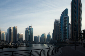 Fototapeta na wymiar Dubai Marina View of the embankment and the city