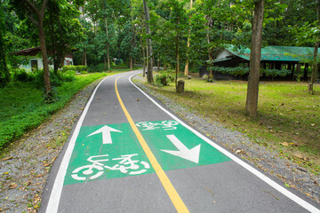 Obraz premium bike lane at Namtok Samlan National Park in Saraburi Thailand 