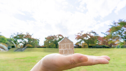 家のミニチュアと風景