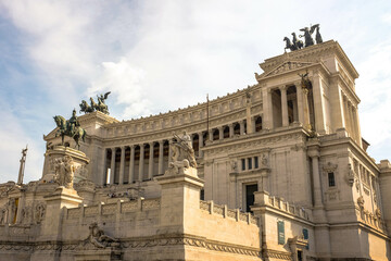 Fototapeta na wymiar Monumento a Vítor Emanuel II da Itália