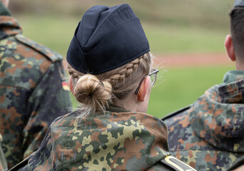Soldatinnen im Heer