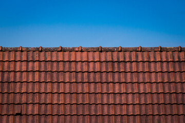 Toiture en tuile rouge