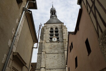 Fototapeta na wymiar La tour Notre Dame du Val, construite au 16ème siècle, ville de Provins, département de Seine et Marne, France