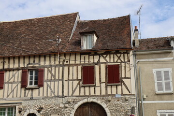 Maison typique, vue de l'extérieur, ville de Provins, département de Seine et Marne, France