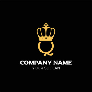 Q and crown logo design