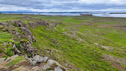 Fototapeta na wymiar Rural landscape by the sea in Iceland