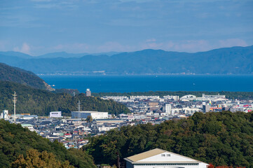 福井県敦賀市の街並み　若狭湾エネルギー研究センターからの眺望