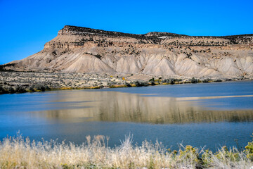 Fototapeta na wymiar Taylor Draw Dam & Kenny Reservoir, Rangley, Colorado