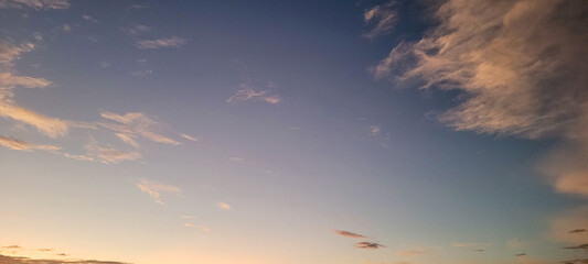 Fototapeta na wymiar sunrise sunrise with beautiful sky with clouds