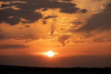 Fototapeta na wymiar sky with sunset with orange colors