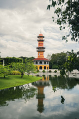 バンパイン宮殿にあるお寺の風景