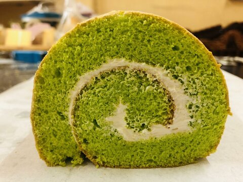 Pandan green fresh cream roll cake