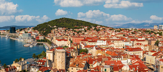 Fototapeta na wymiar Panoramic view to Split, Croatia