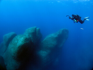 Scuba Diving and Underwater Photography Malta Gozo Comino - Wrecks Reefs Marine Life Caverns Caves History
