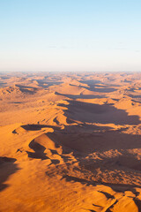 Fototapeta na wymiar Namibia, Afrika, Wüste, Luftaufnahme