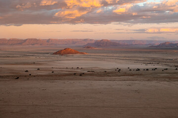 Fototapeta na wymiar Namibia, Afrika, Wüste, Luftaufnahme