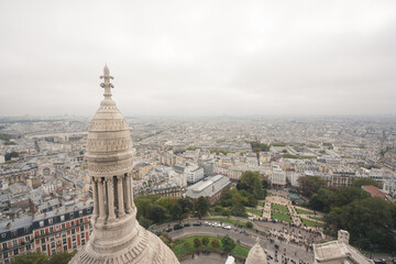 Fototapeta na wymiar Beautiful Panoramic View of Paris during a Cloudy Day