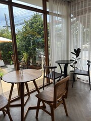 table and chairs