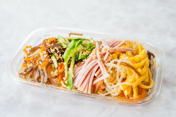 中華サラダ　リャンパンサンスー