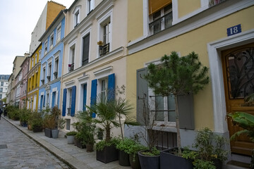 Fototapeta na wymiar Paris, colorful houses rue Cremieux, typical street in the 12e arrondissement