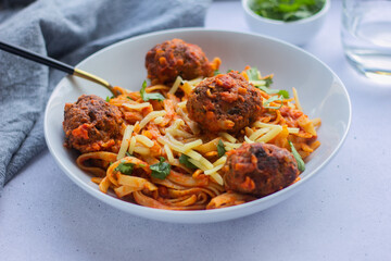 spaghetti with meatballs