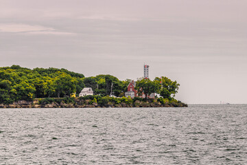Fototapeta premium red house across the water