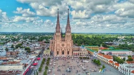Deurstickers Cathedral in Buenos Aires, Argentina Basilica of Our Lady of Lujan in Argentina © Lucas Carrizo/Wirestock Creators