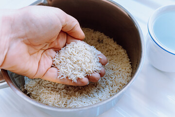 rinsing rice before cooking