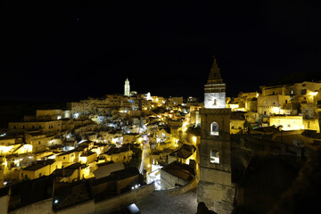 Obraz premium The ancient hidden town , Sassi di Matera at night .