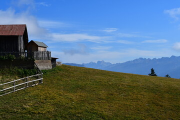 Schöne Landschaft mit Bergen auf der Krabesalm bei Altrei in Südtirol  © Sigena