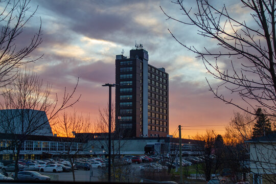 C&eacute;gep de jonqui&egrave;re