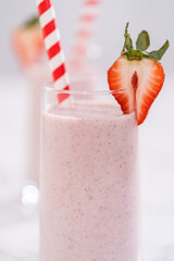 Strawberry banana smoothie