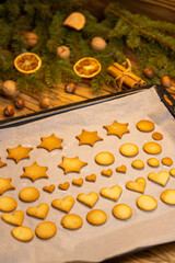 Obraz na płótnie Canvas Christmas linzer cookies on the baking tray