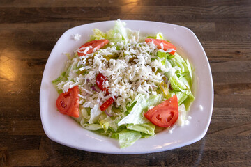 Garden salad with cheese 