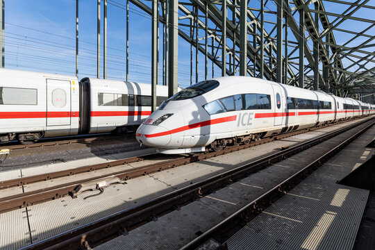 COLOGNE, GERMANY - OCTOBER 30, 2022: ICE 3 high-speed train on the Hohenzollern Bridge
