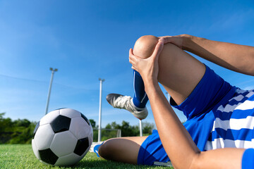 football soccer player accident knee injury sport treatment on champion league final match...