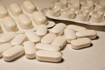 tablets . white tablets. close-up . the concept of health, treatment.
