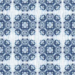 Indigo Dye Wash Coastal Damask Quilt Seamless Pattern. Washed out Geometric Dip Dyed Blur effect for Nautical and Marine Ocean Blue Interior Textile Backgrounds with Linen Texture Tile