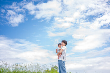 親子と青空