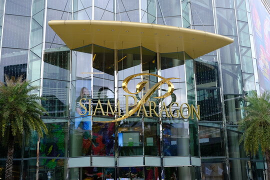 BANGKOK, THAILAND - OCTOBER 03, 2022: Siam Paragon Sign. Siam Paragon is a famous department store in Bangkok. It is a One of the biggest shopping centres in Asia, it opened on December 9, 2005.