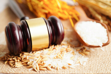 Ginseng roots and green leaf, healthy food.