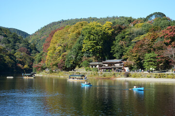 嵐山　保津川の舟遊び　京都市右京区