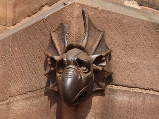 Sculpture sur la façade de la Cathédrale Notre-Dame - Strasbourg - 544050372