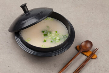 Beef bone soup, seolleongtang, food, Korean beef, cooking, soup, meal, Korean beef bone soup, bone soup, meat, green onion, Korean food,