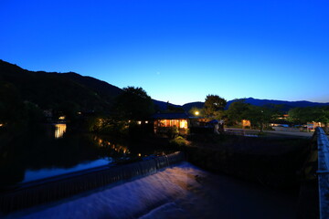 渡月橋　嵐山　京都　日本
