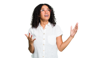 Young cute brazilian woman isolated screaming to the sky, looking up, frustrated.