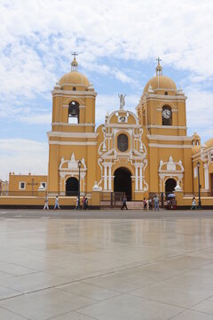 Basilica Cathedral of Trujillo (Basílica Catedral de Trujillo) - La Libertad (Perú)