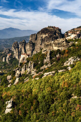 Fototapeta na wymiar vertical landscape view of the monasteries and rock formations of Meteora in Greece