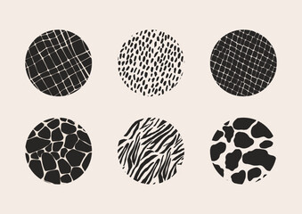 Set of social media stories highlights graphics. Vector animal fur print hand-drawn illustrations for covers, flat icons, and other purposes, isolated vector clipart on white background.