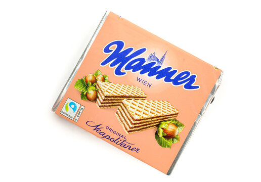 Mammer Neapolitaner Austrian wafers pack isolated on white background
